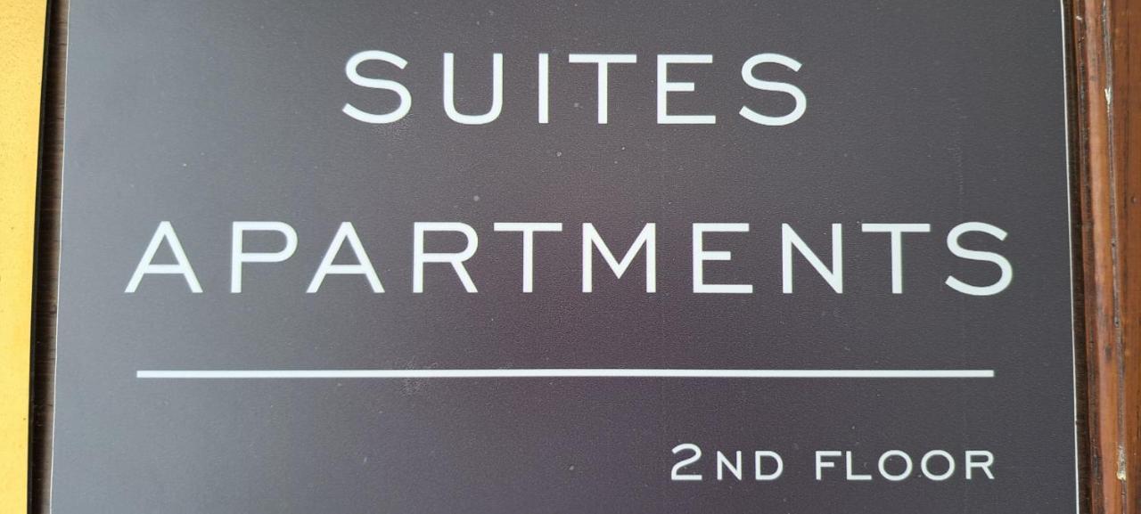 Oriente Suite Apartment كالامباكا المظهر الخارجي الصورة
